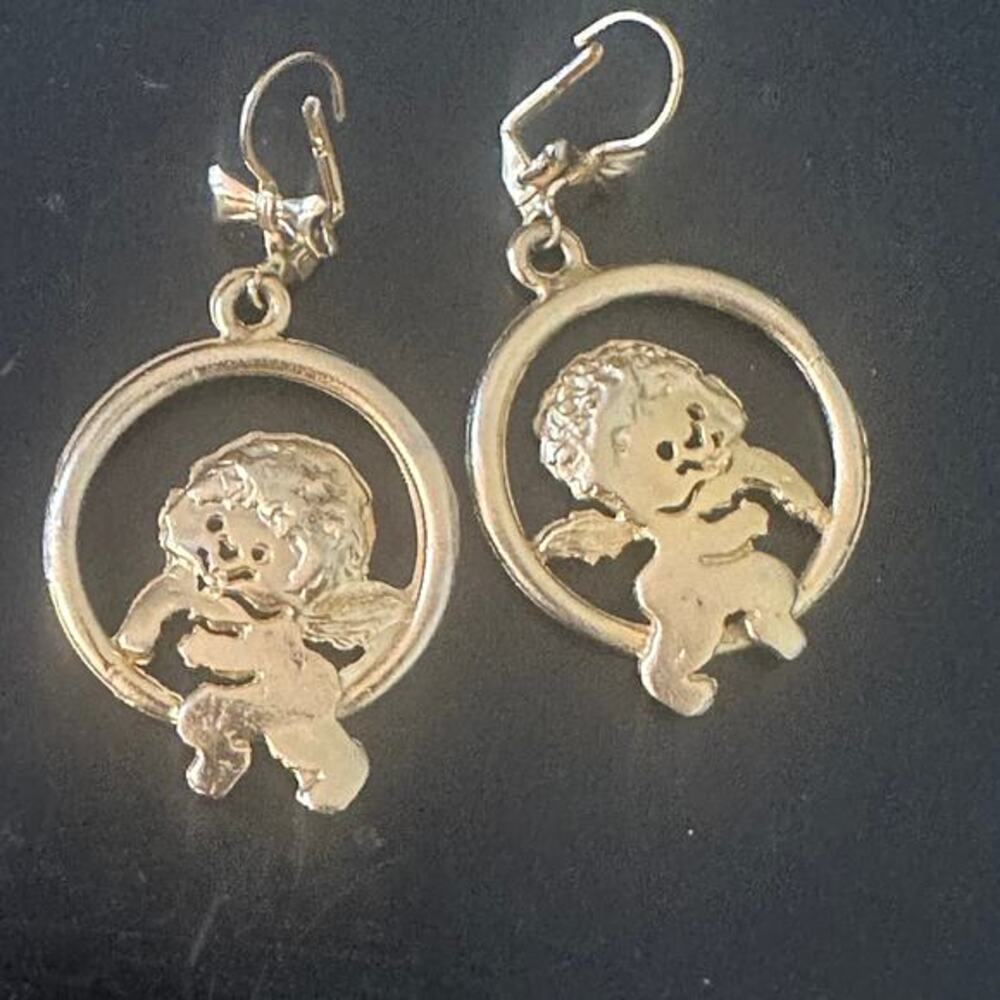 Vintage Ultra Craft Cupid Dangle Pierced Earrings